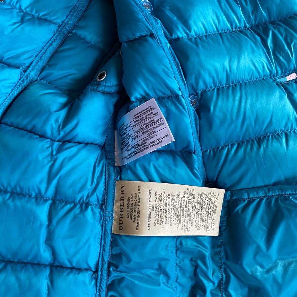 New Burberry Hooded Down Coat - Picture 4 of 11